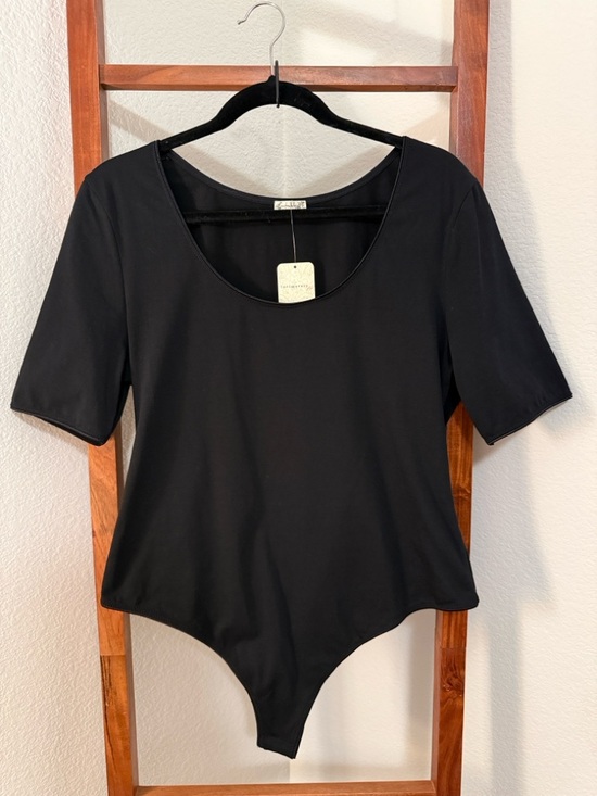 Intimately By Free People Tops - Intimately Free People Black Scoop Neck Short Sleeve Bodysuit XL NWT